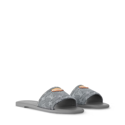 "Lv" Lily Flat Mules