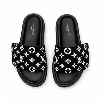 PILLOW MULES